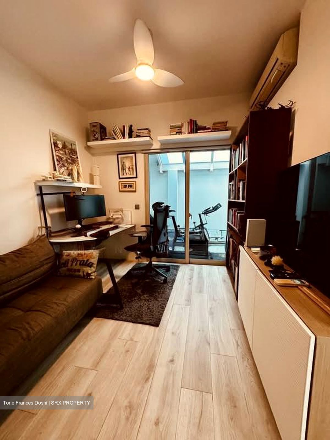 The Solitaire (D10), Condominium #575550731